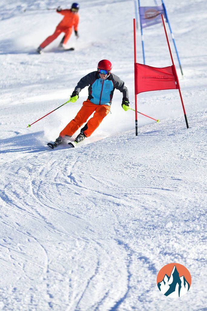 Barnaby Van Straaten (2015 Natural Sciences) skiing in Cuppers