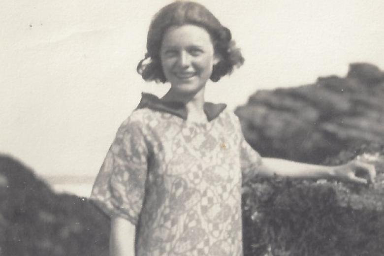 Detail of photograph, showing Kathleen Raine on Gwithian beach, Cornwall, 1924 (reproduced courtesy of Judith Rodden – archive reference: GCPP Raine 2)