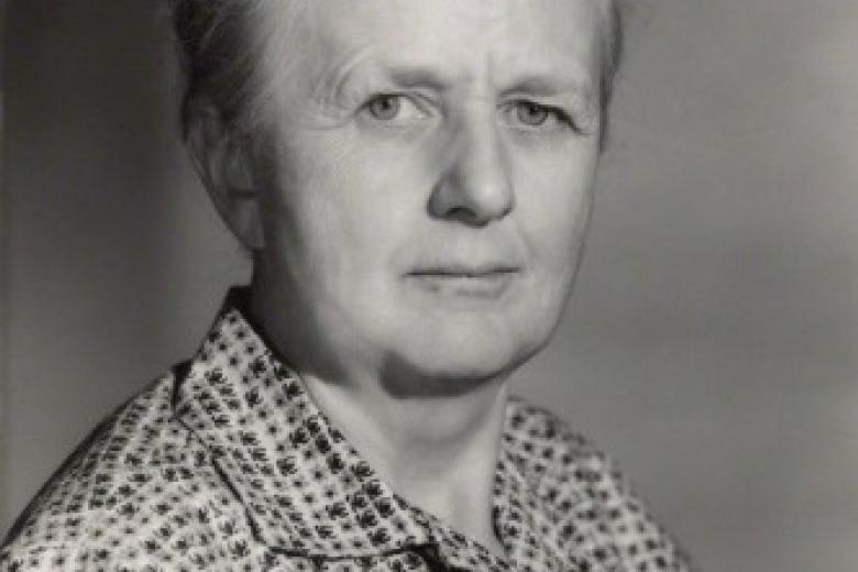 Joan Violet Robinson by Walter Bird, 1959 © National Portrait Gallery, London [http://www.npg.org.uk/collections/search/portrait/mw162643/Joan-Violet-Robinson?LinkID=mp99820&search=sas&sText=joan+robinson&role=sit&rNo=1]. CC BY-NC-ND 3.0 [https://creative