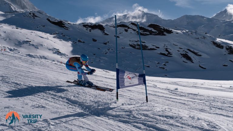 Andrea Seaton (2016 Music) skiing the giant slalom.