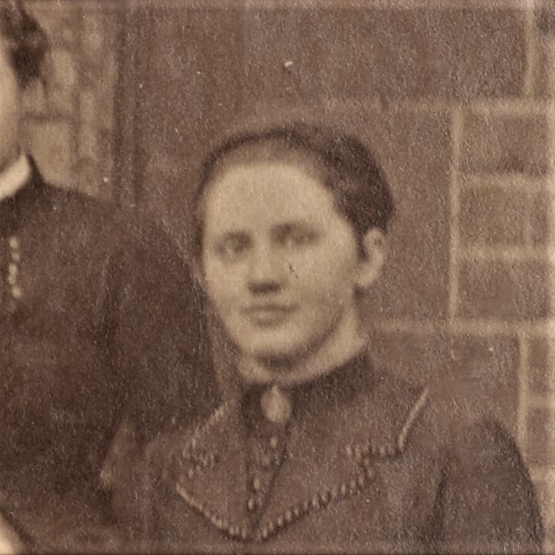 Annie Maunder - close up from 1886 Matriculation Photo