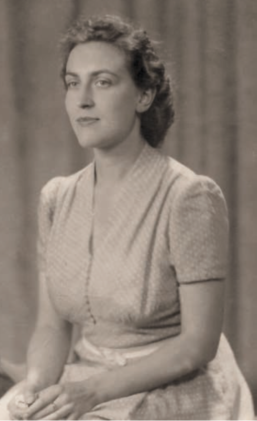 Black and white image of Irene Wainwright-Snatt as young woman