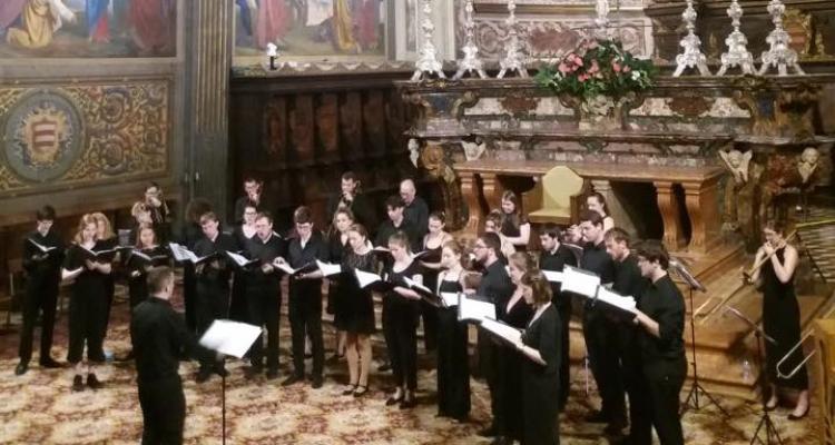 Girton Choir at Cremona Cathedral