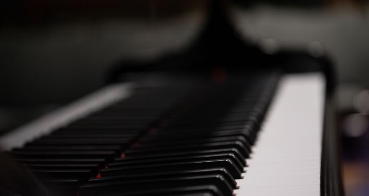 Steinway piano in Stanley Library