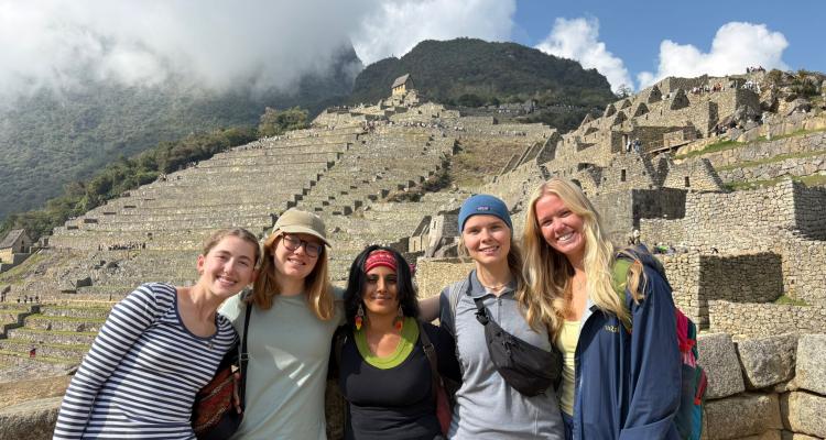 Girton student, Suzy Simmonite (second right) with Engineering Without Border colleagues at Machu Piccu