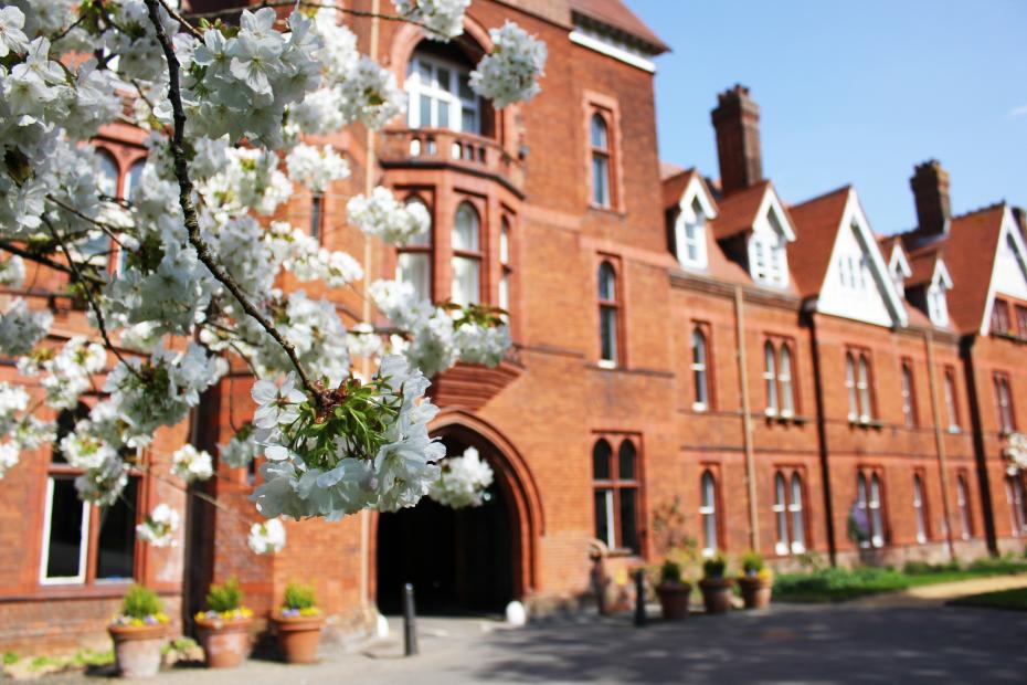 visit girton college